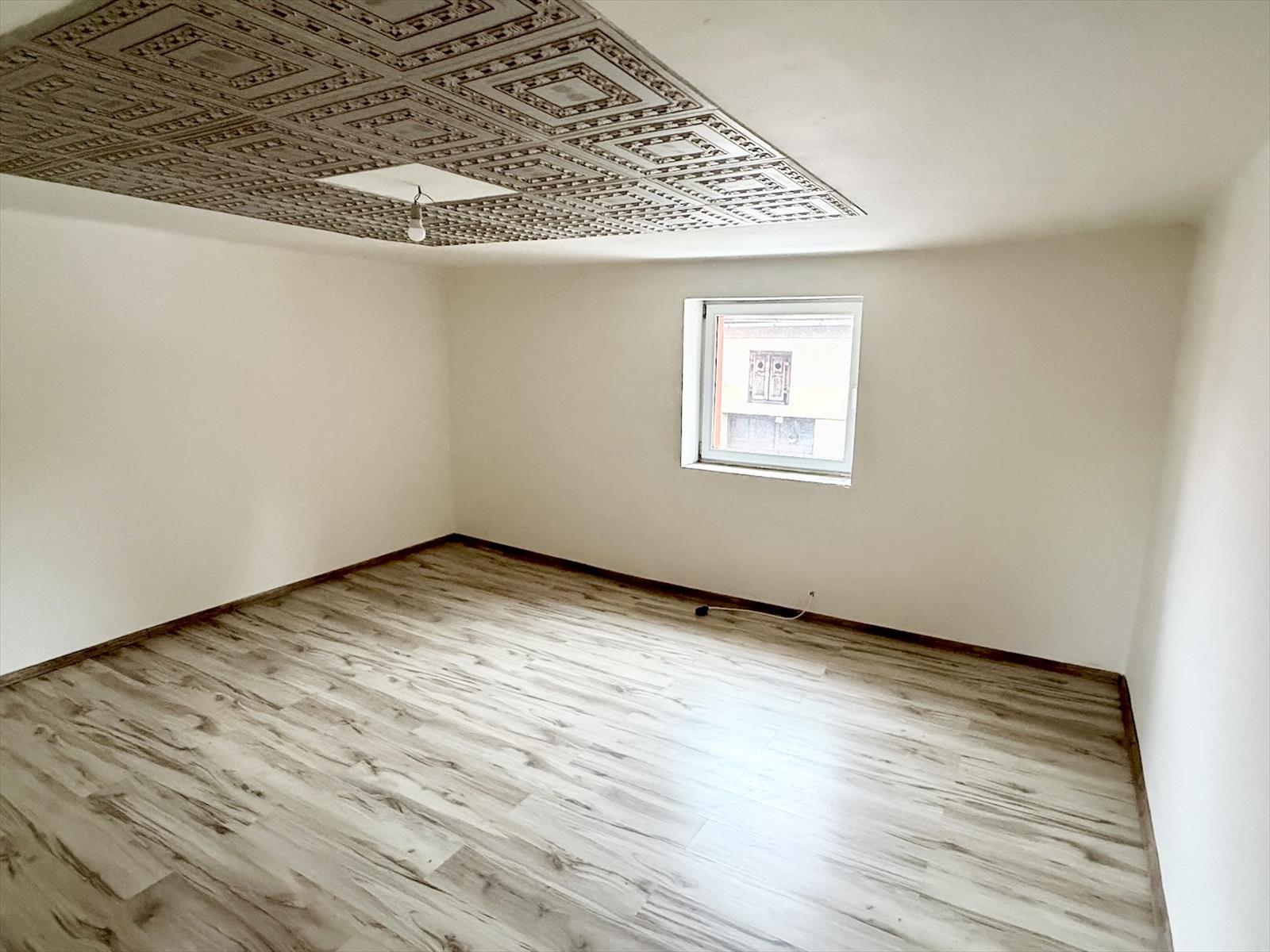 639055527941019399_7 (1).jpg